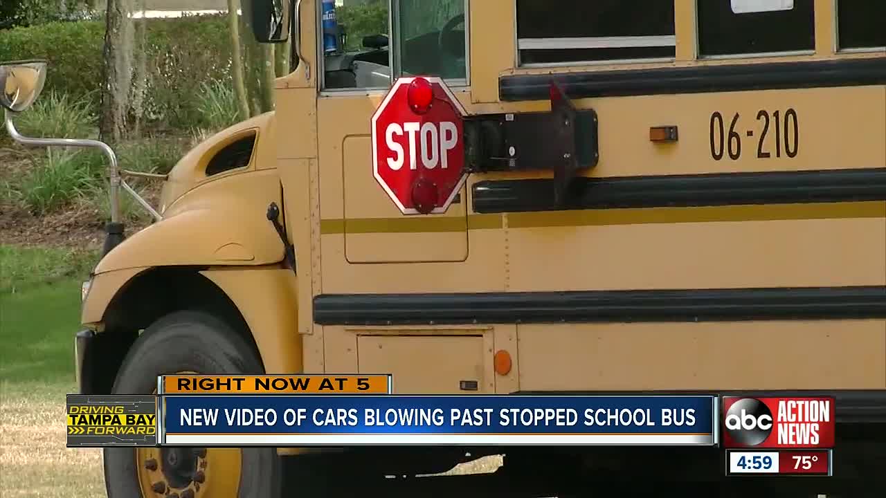 Wesley Chapel Mom records drivers not stopping for school buses on Curley Road