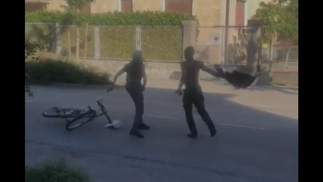 Enriched Italy: African Migrant Beats Cyclist, Jumps on Police Car, then Attacks Officers