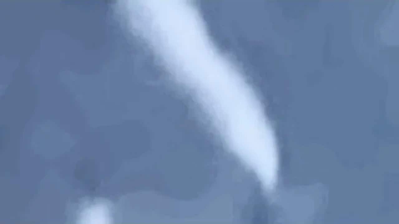 Get a UFO Flyby on a Cloudy Night in Ten Seconds