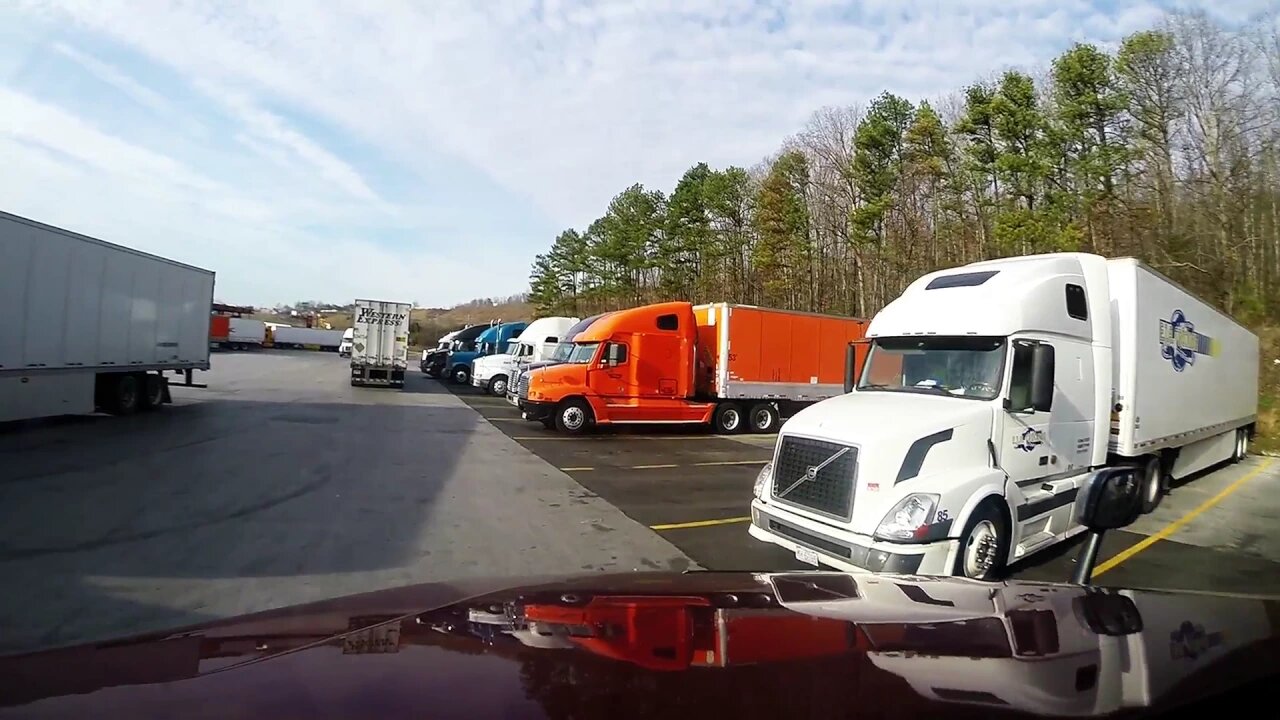 Day 2 of Concrete Barrier movement to South Carolina