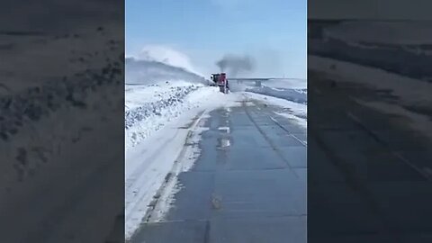 North Dakota: NDHP Capt. Niewind sent this video of NDDOT clean-up efforts on I-94 WB between Fargo.