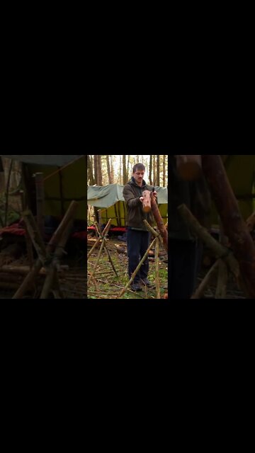 Bushcraft Lean to Shelter with Tarp Setup.