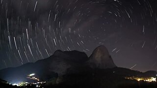 Pedra Azul e o Rastro de Estrelas