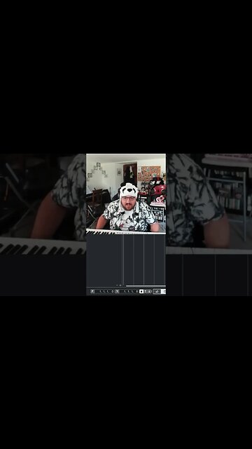 MIC CHECK Incasinatoooo