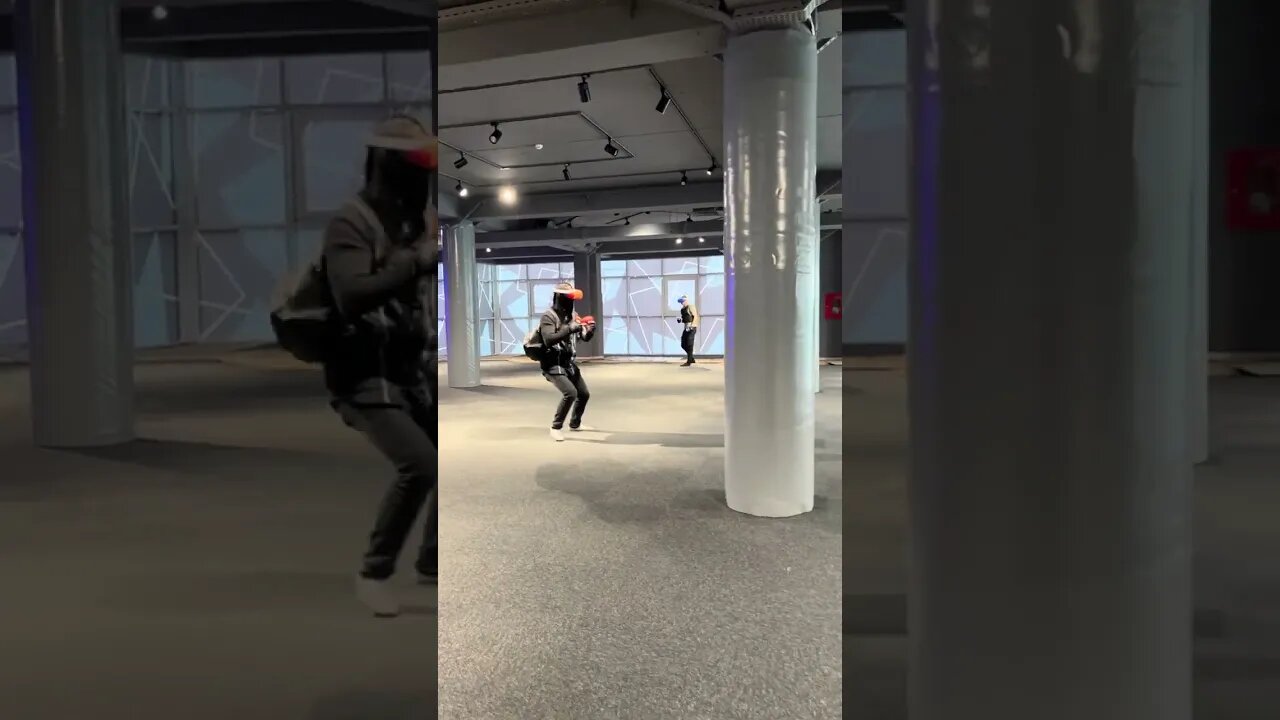 tiktok:unreal.md 🎮👾🕹️ #vr #vrclub #virtualreality #unrealvr #moldova #chisinau #vrarena 🖤 @unrealmd