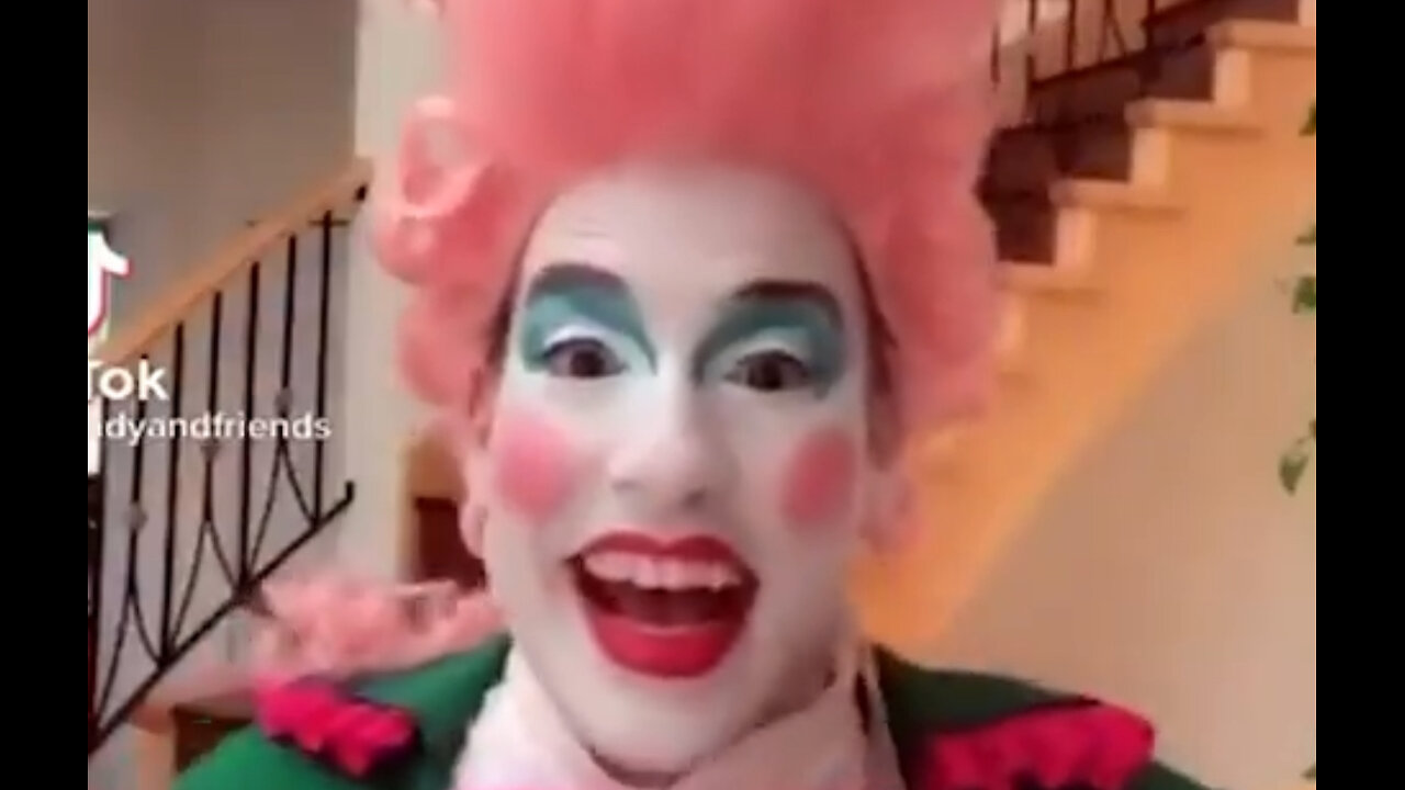WHAT IN THE Cotton Candy Ronald McDonald/ Creepy Clown is this