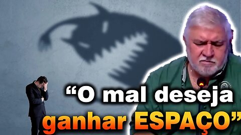 O Mal deseja ganhar ESPAÇO