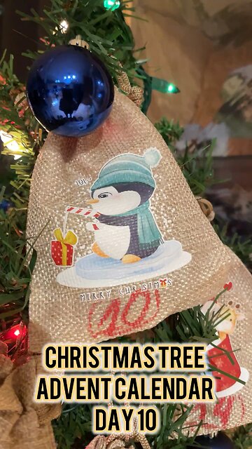 Advent Calendar Christmas Tree Day 10 #turkish #chocolate #christmascountdown #christmas #brownie