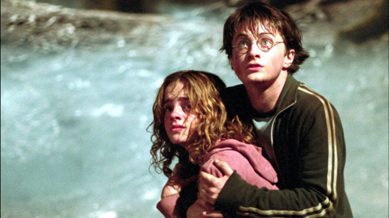 Why the Time-Turner Isn't the Worst Harry Potter 3 Plothole