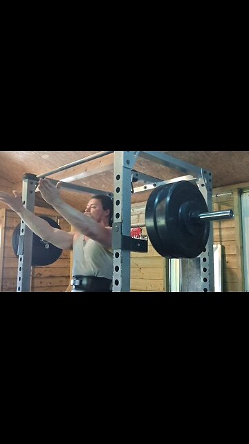 Easy 105 Kg x 5 Front Squat