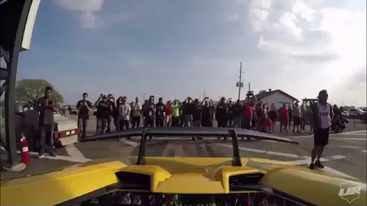 Underground Racing Lamborghini Huracan Twin Turbo 366 km/h 229 mph pass in 1500 feet by Drag965