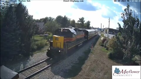 EB IAIS 2 Passenger Cars at Grinnell, IA on August 18, 2022 #steelhighway