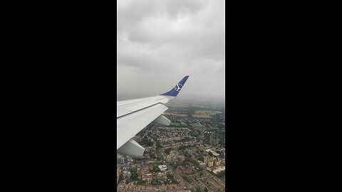 Capturing a Perfect Landing at Heathrow Airport, London!