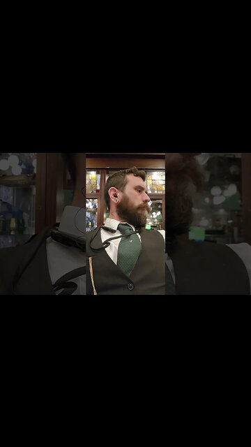 A Fenian And A Jacobite Walk Into A Bar