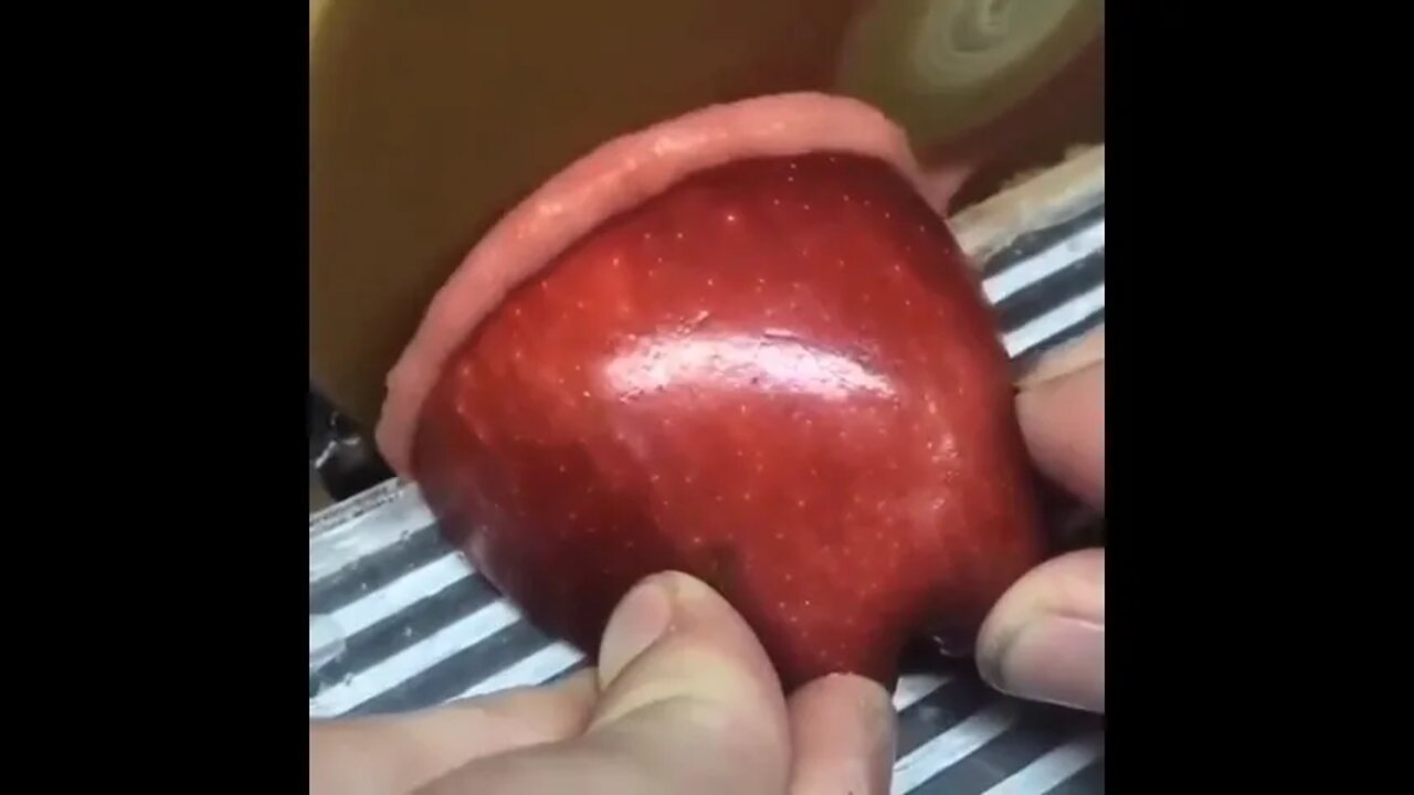 apple experiment