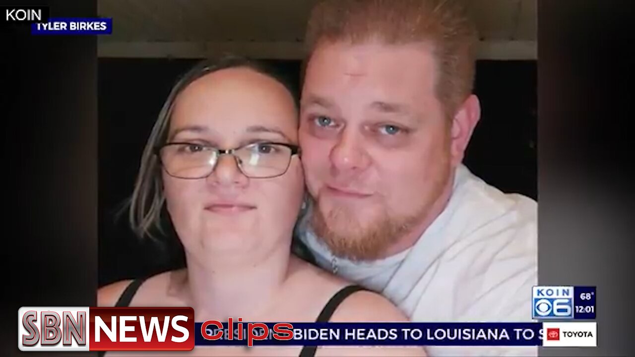 Fully Vaxxed Wife Dies and He Still Thinks It's Selfish for People to Not Get the Shot - 3422