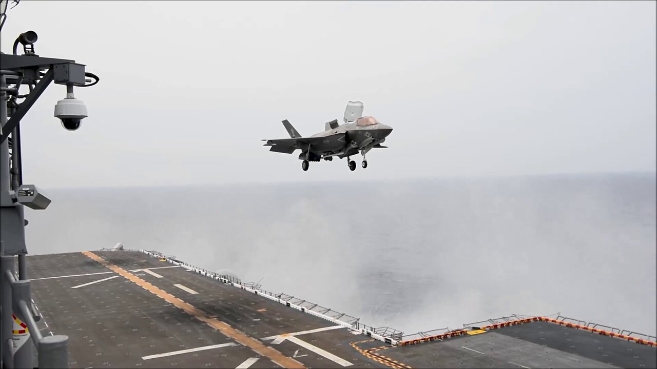 Iwakuni’s Green Knights Conduct Flight Ops Aboard USS Tripoli