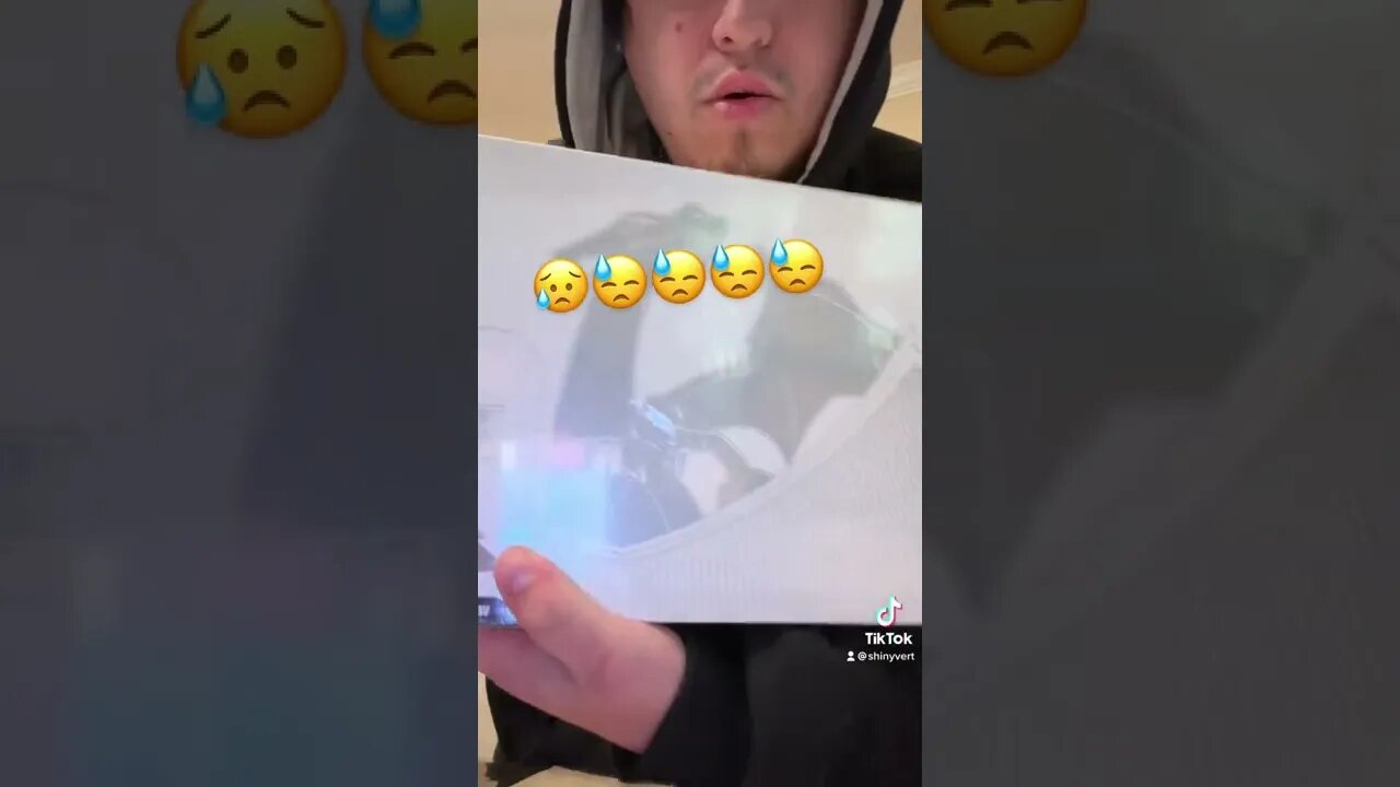 I DAMAGED MY CHARIZARD UPC (Fail) 😓😓😓