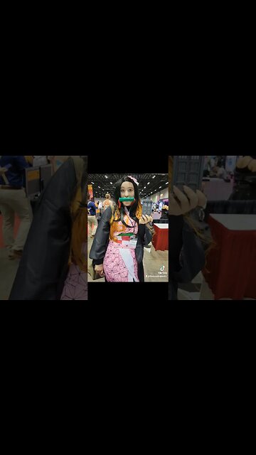 🌟 MegaCon #TARDIS VS #COSPLAYERS & #JOHNCLEESE #COSPLAY #MEGACON #DALEKHAL 🌟 #SUBSCRIBE #SHORTS