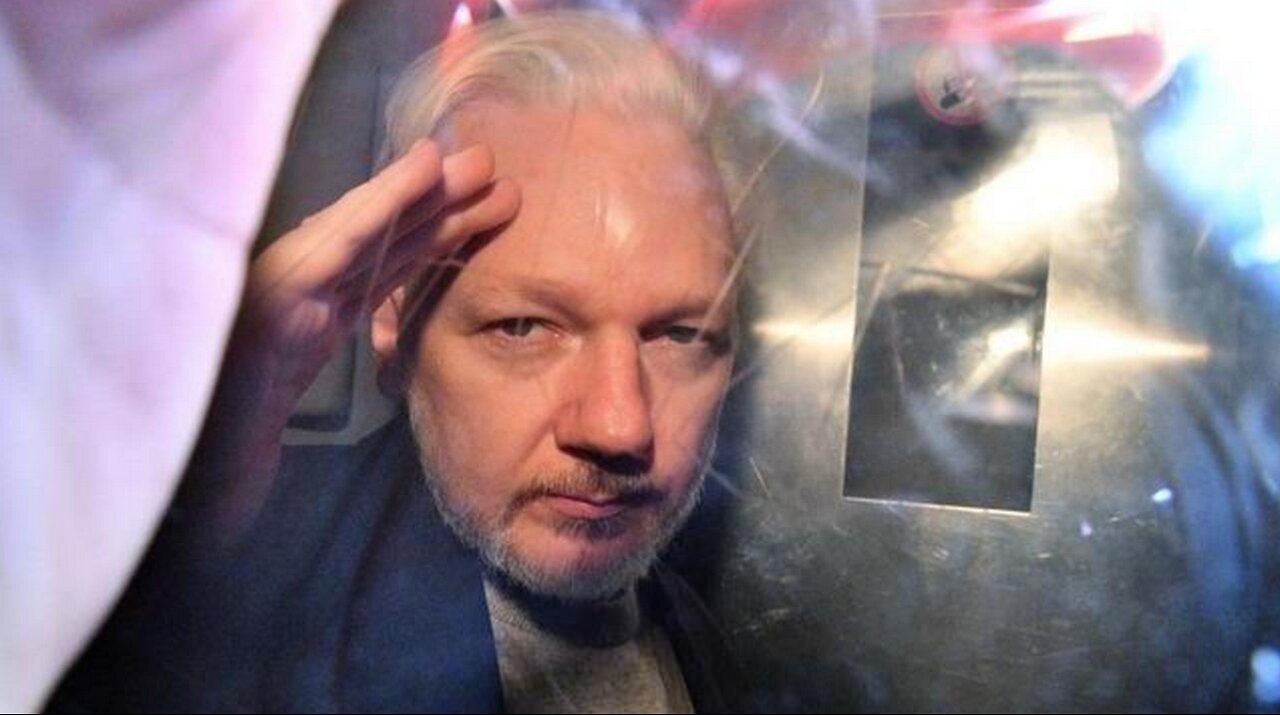 Revolution Now - A Documentary Starring Julian Assange