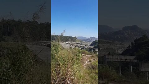 PEDRAS E ESQUELETO DO RODOANEL NORTE VIADUTO OBRA PARADA RAIMUNDO PEREIRA DE MAGALHÃES SP