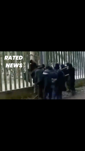 Immigrants Breach Belarus-Poland Border