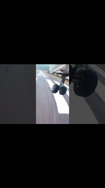 World’s Most Dangerous Airport : Lukla