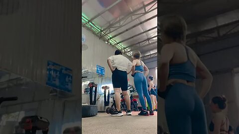 Bài tập giảm cân cho người mới bắt đầu nữ | Gym motivation