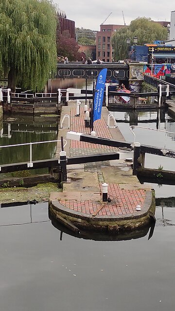 Camden towns beautiful Camden locks