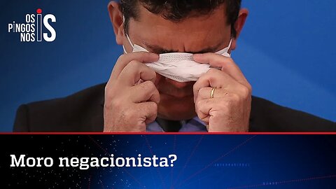 Moro ignora protocolos e fala com a imprensa sem máscara