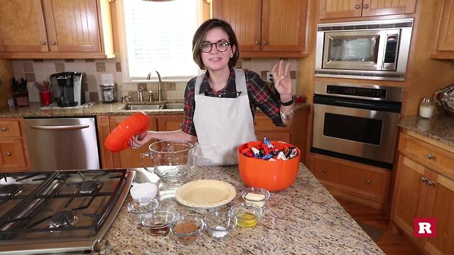 Leftover Halloween pie with Elissa the Mom | Rare Life