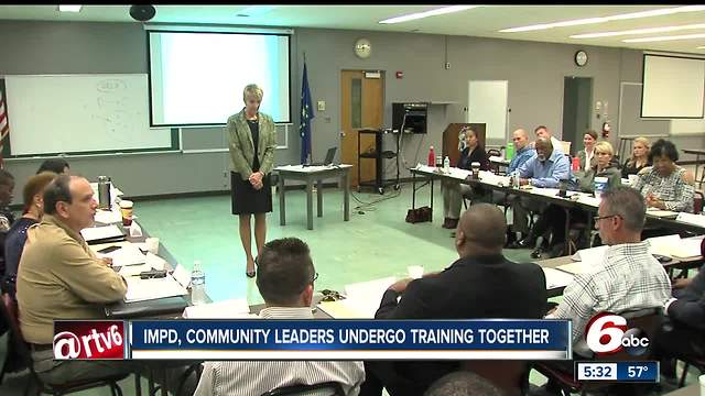 Indianapolis police, city leaders undergo training together