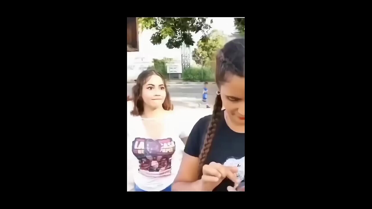 This video is extremely humorous and will likely elicit loud laughter 😂