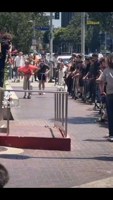 Cool scooter tricks 👍🏽