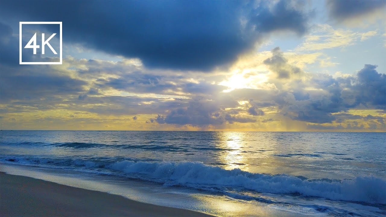 Relaxing sea in Maceió-Brazil