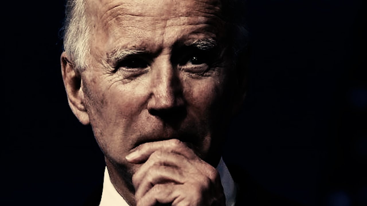 🚨🎥BIDEN se muestra TOTALMENTE DESORIENTADO y su equipo LO RESCATA de la prensa😮