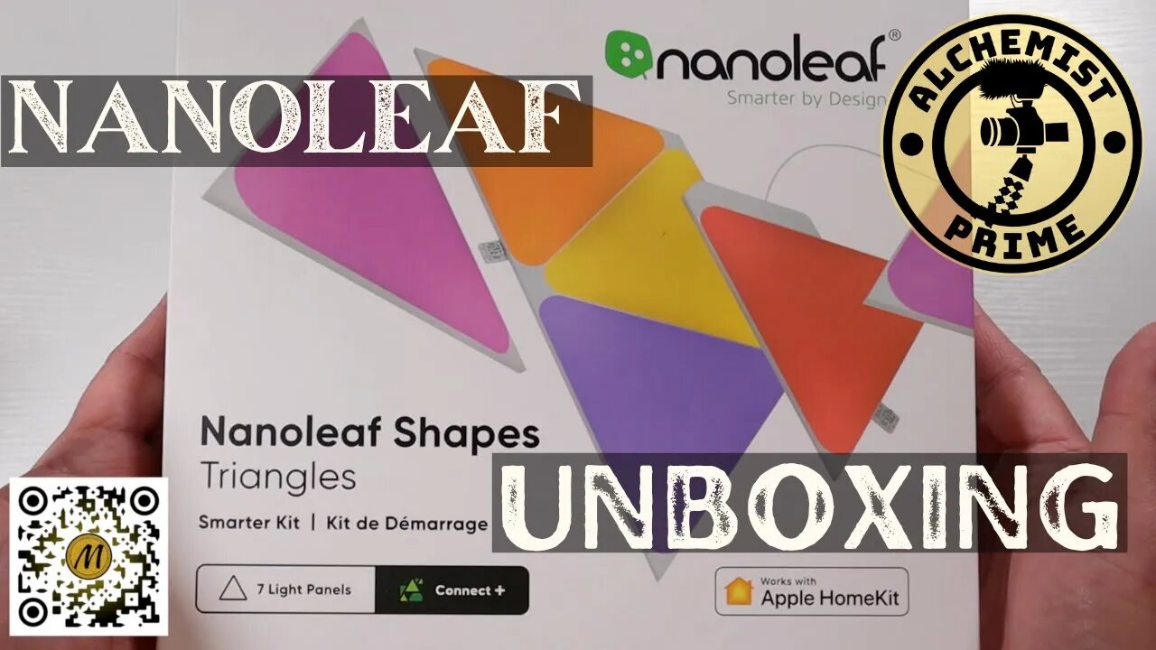 The best lights! Nanoleaf: Shapes Triangles Smarter Kit (7 Panels): Multicolor Unboxing and Setup