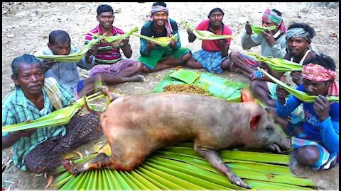 How Clean a PIG & Cooking by Santali Tribe on their Traditional System & Eating with Rice Wine