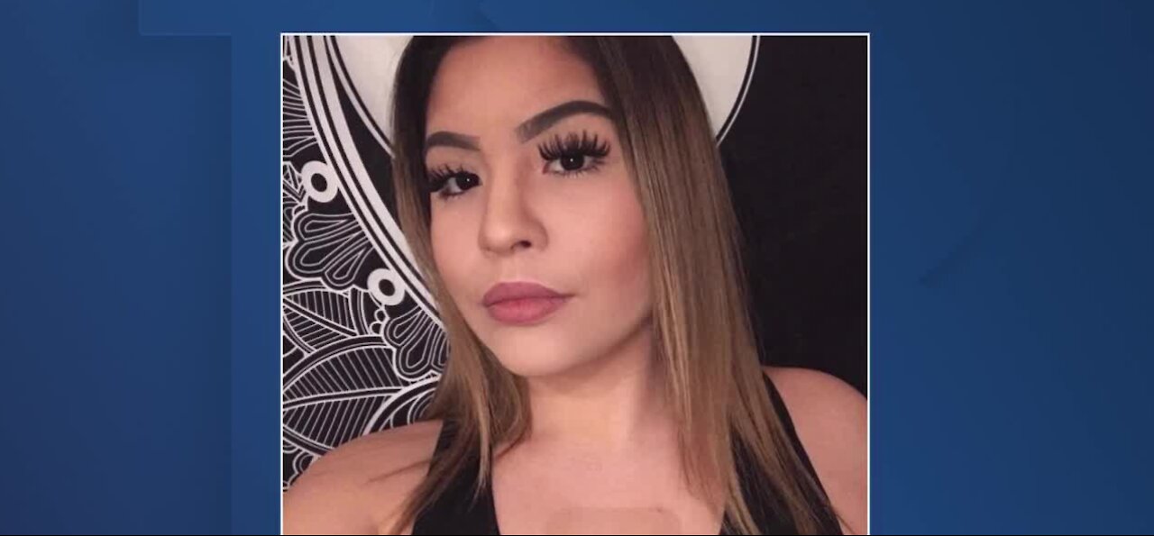 Las Vegas police ask for help finding missing woman