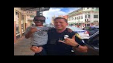 Boy Excitedly Asks Cop If He Can Take A Picture With Him Unaware It’s Exactly What Officer Needs