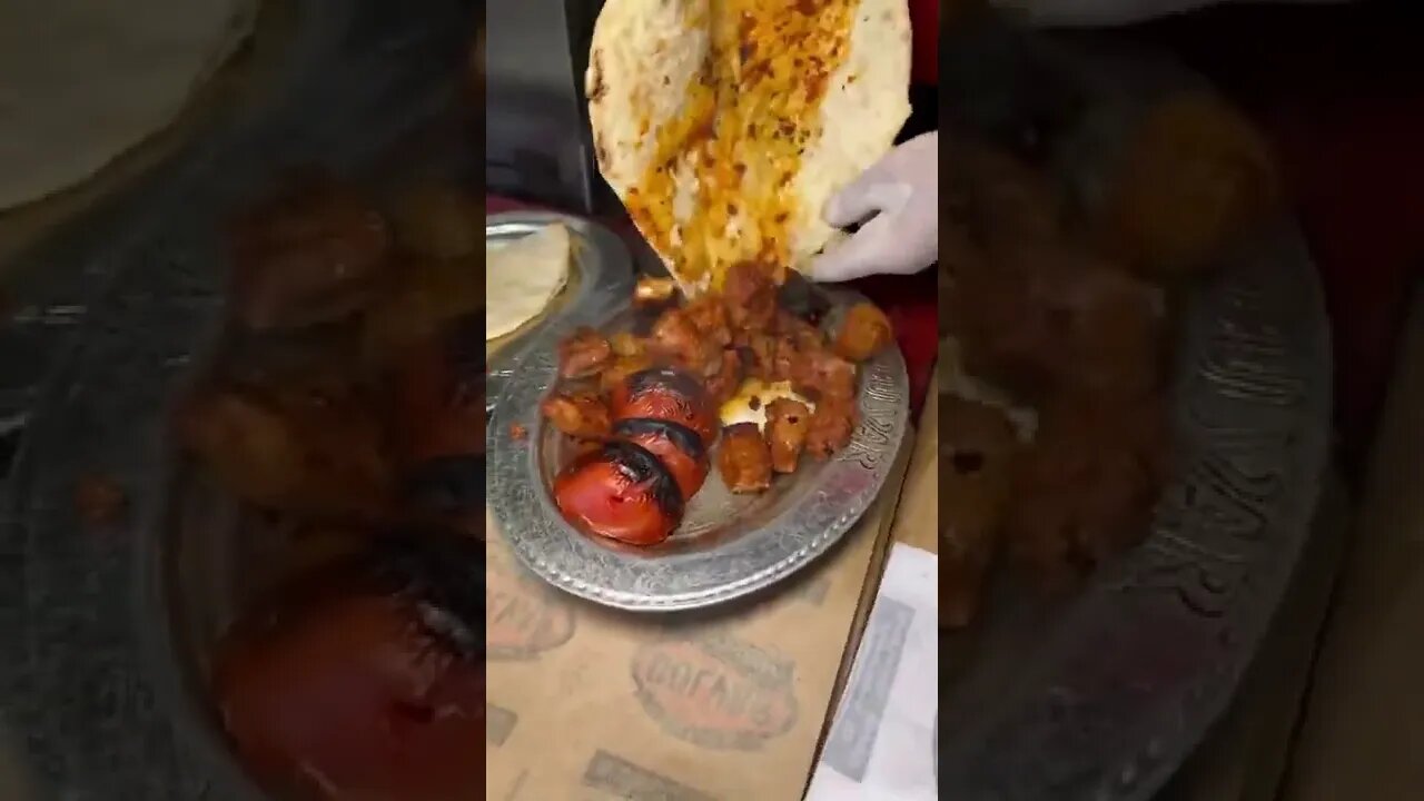 Spicy Tikka With Roti #UpFoodReview #ytshorts #shorts #Food #Streetfood