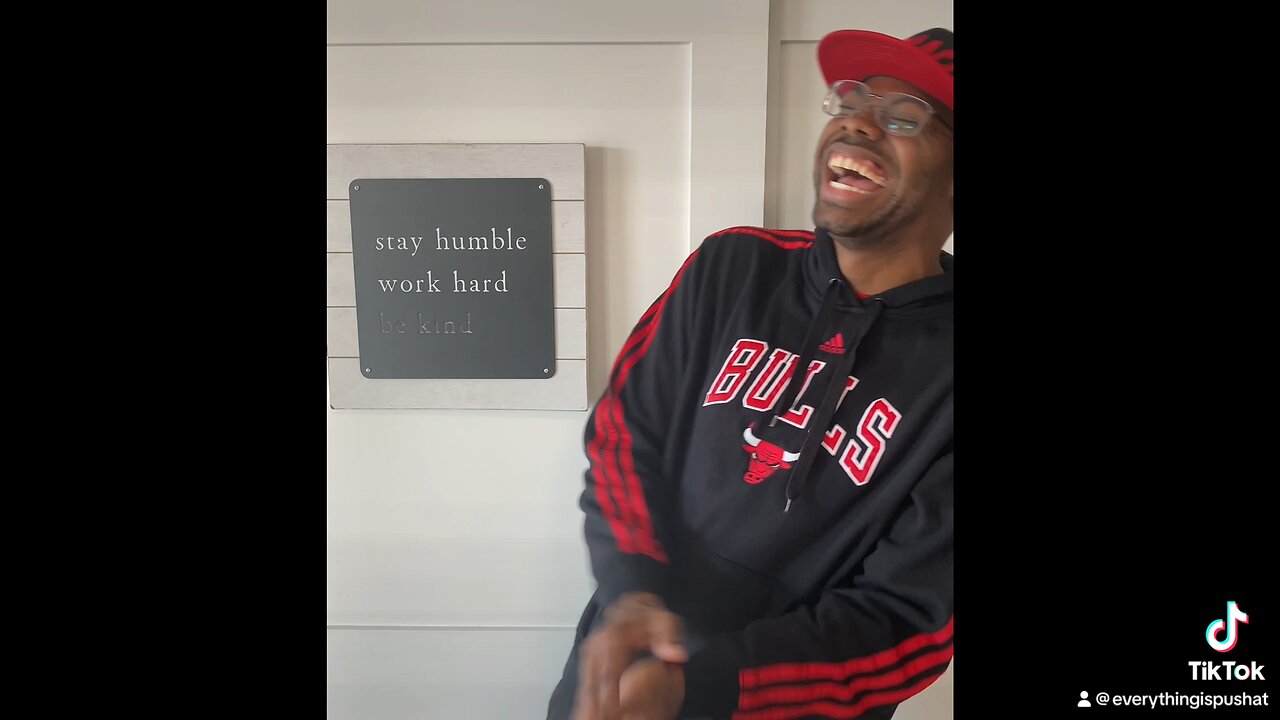 BLOOPERS (YouTubers That Don’t Know How To Stop)