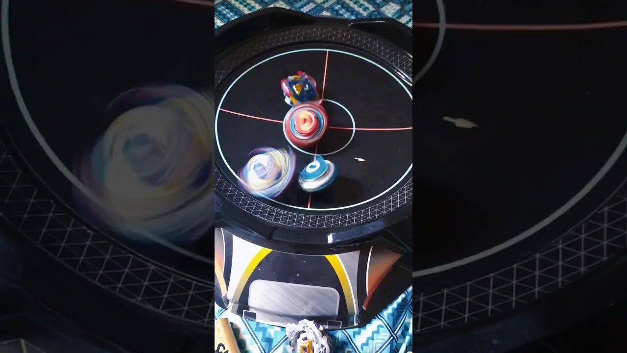SURREAL #batalhadebeyblade #beybladeburst #beyblade