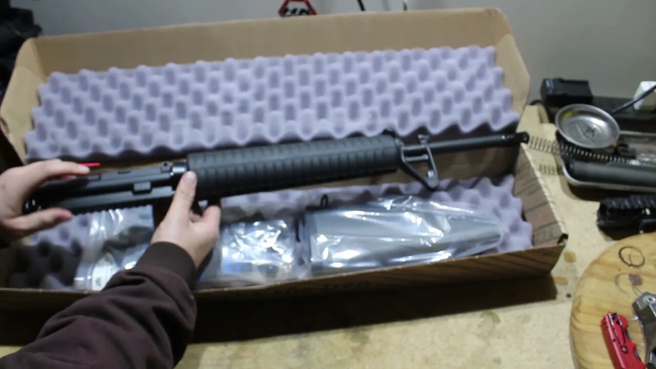 Unboxing Palmetto State Armory 20" CHF Premium Rifle Kit