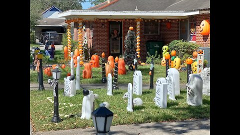 Halloween Display 2021 Daytime video