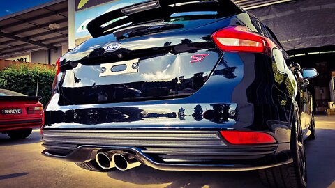 Ford Focus ST Full Detail on Soft Black Paint