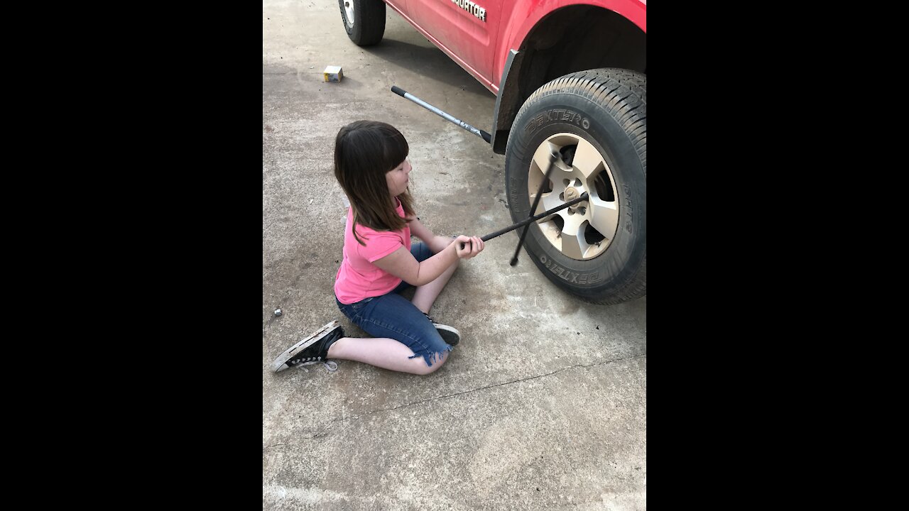 FreeOkie - My 10 year old changing brake pads