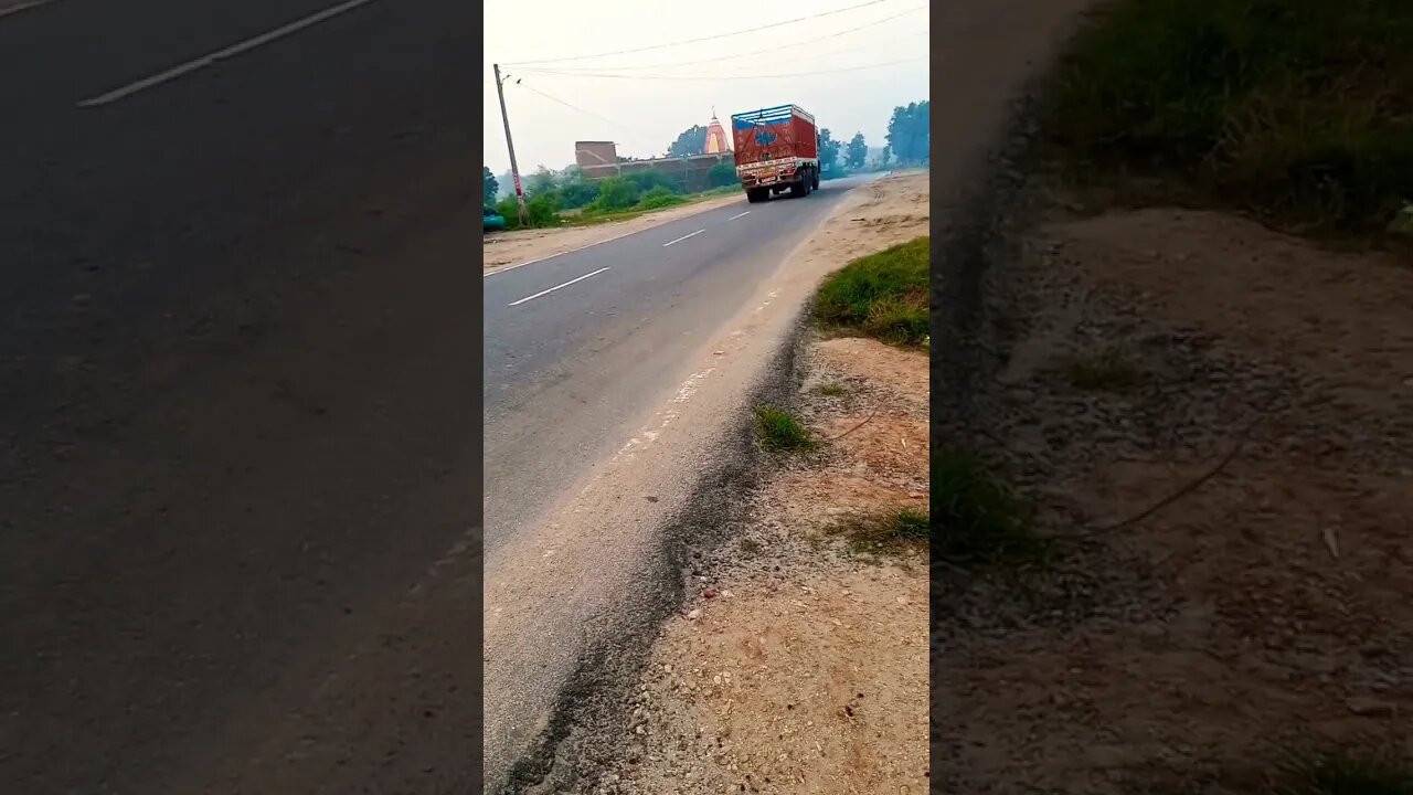 TATA TRUCK 70KM SPEED ME #jio #railwy #tata #tanisk #truck #road #bus #airtel #bike #nh33