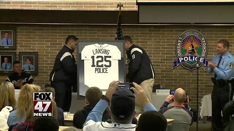 Detroit Tigers visit Lansing Police Department