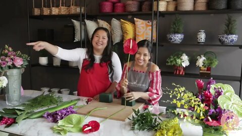 Tropical Flower Table Arrangement for Beginners - DISH By Ili x Fleuri Flowers | Ep. 3